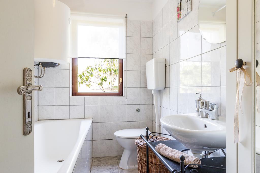 Apartments Oskar Баньоле Екстериор снимка